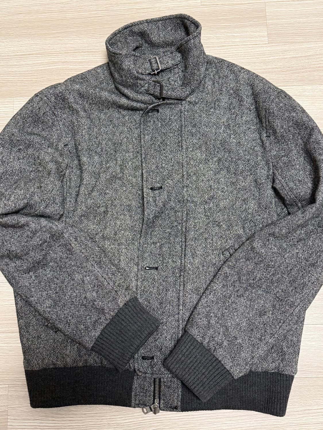 아르마니 익스체인지 퍼 칼라 자켓 상품이미지3