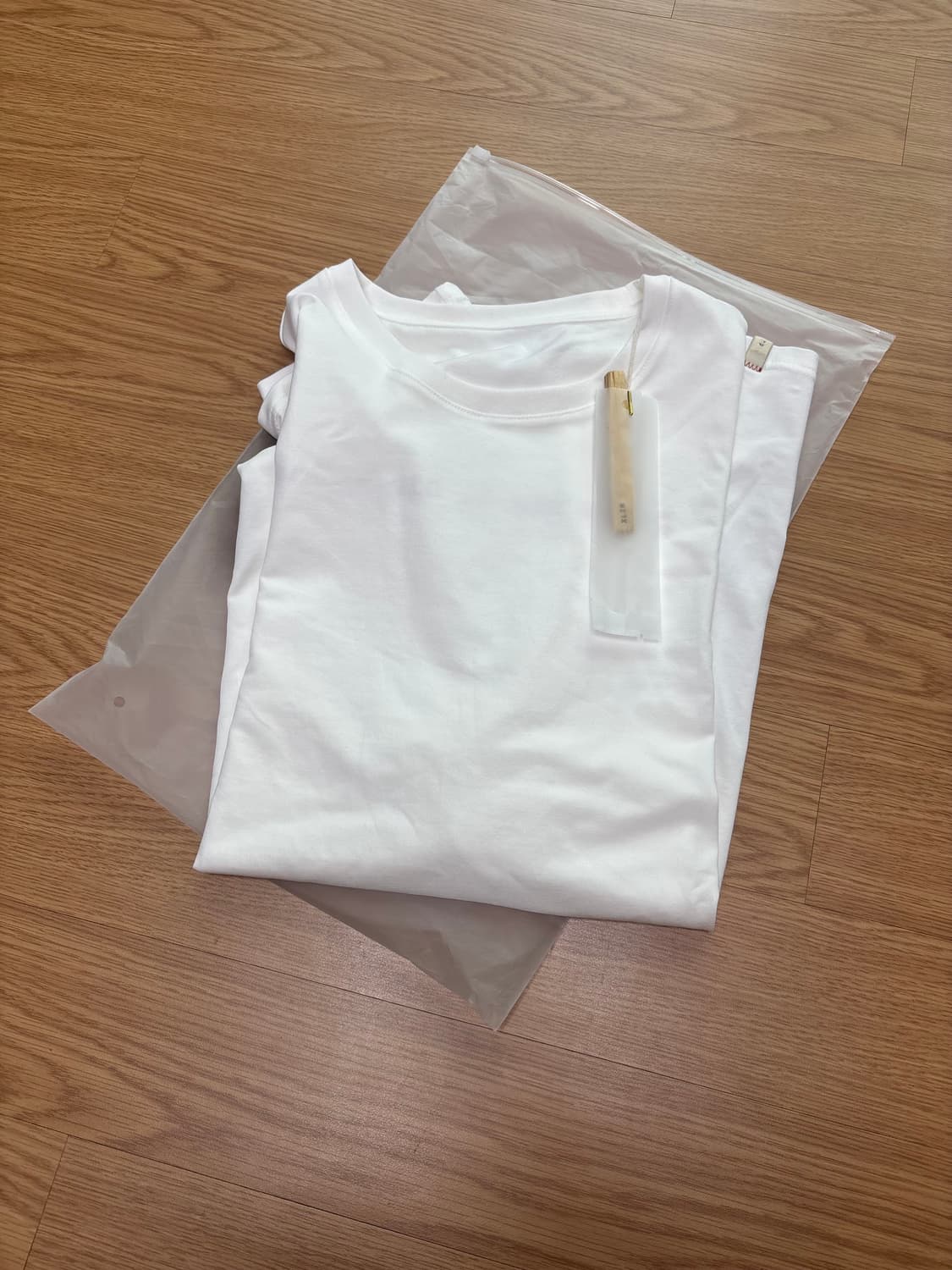 엑슬림 XLIM EP.7 SYNOPSIS 01 T-SHIRT 상품이미지4