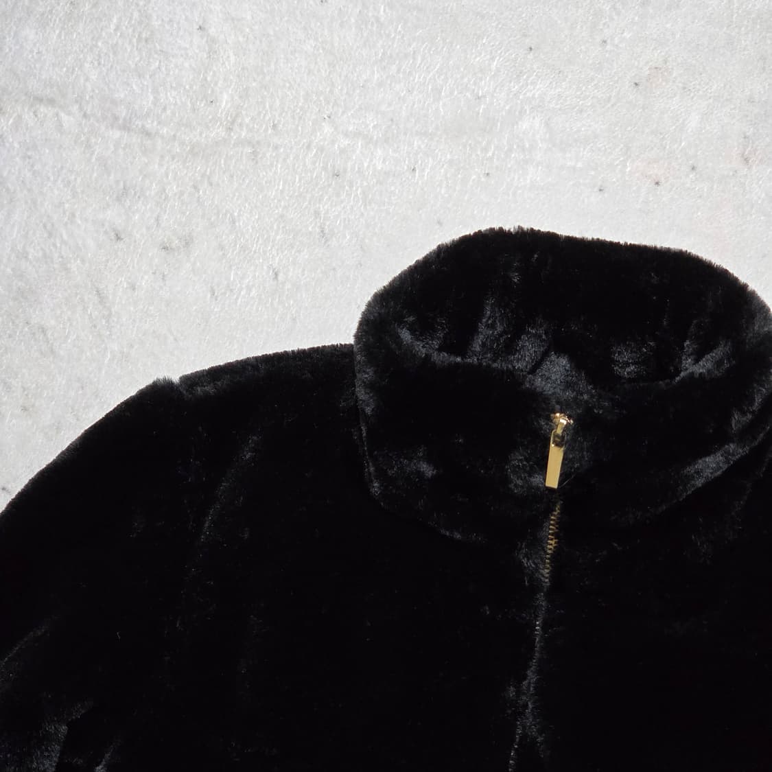 자라 빈티지 블랙 퍼 집업 자켓 상품이미지2