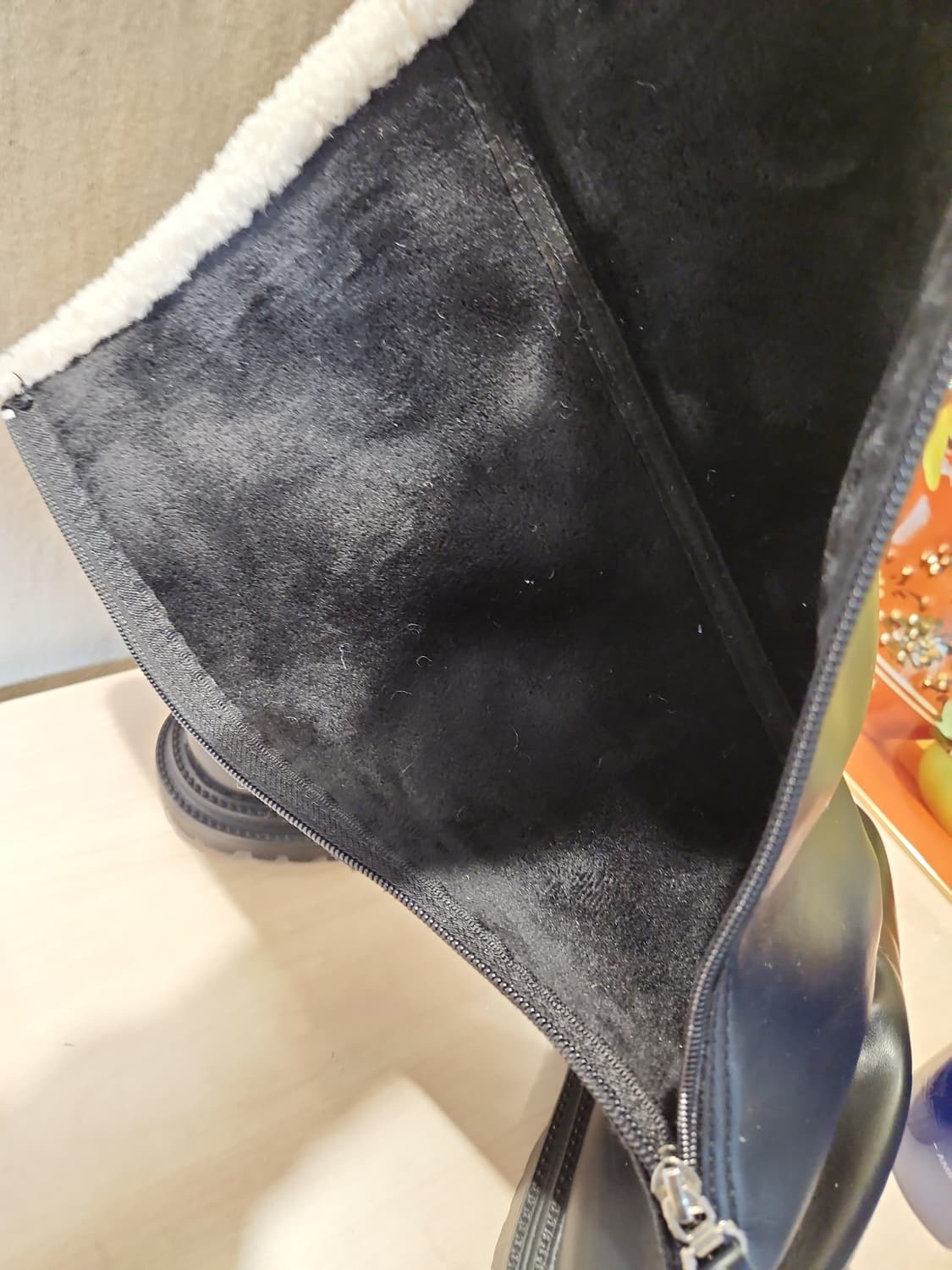 “겉가죽+안기모 퍼🔥 따뜻함 미쳤다… 양털 롱부츠”245 상품이미지10