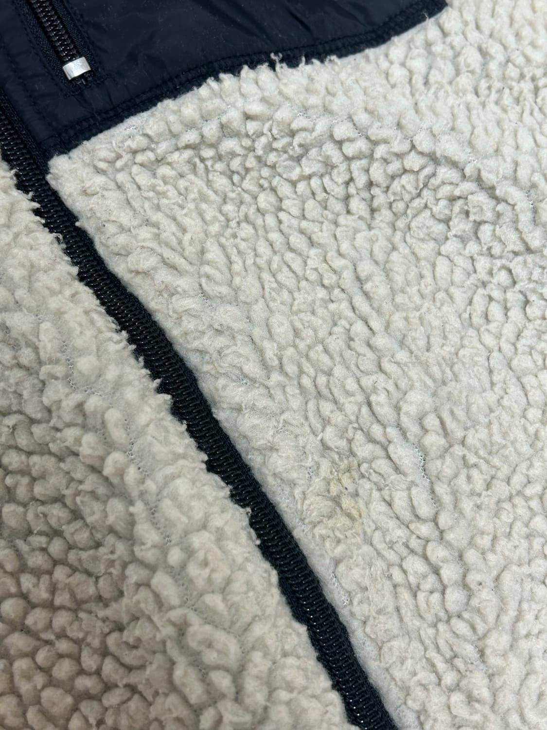 칼하트 wip 아이보리 플리스 집업 자켓 상품이미지6