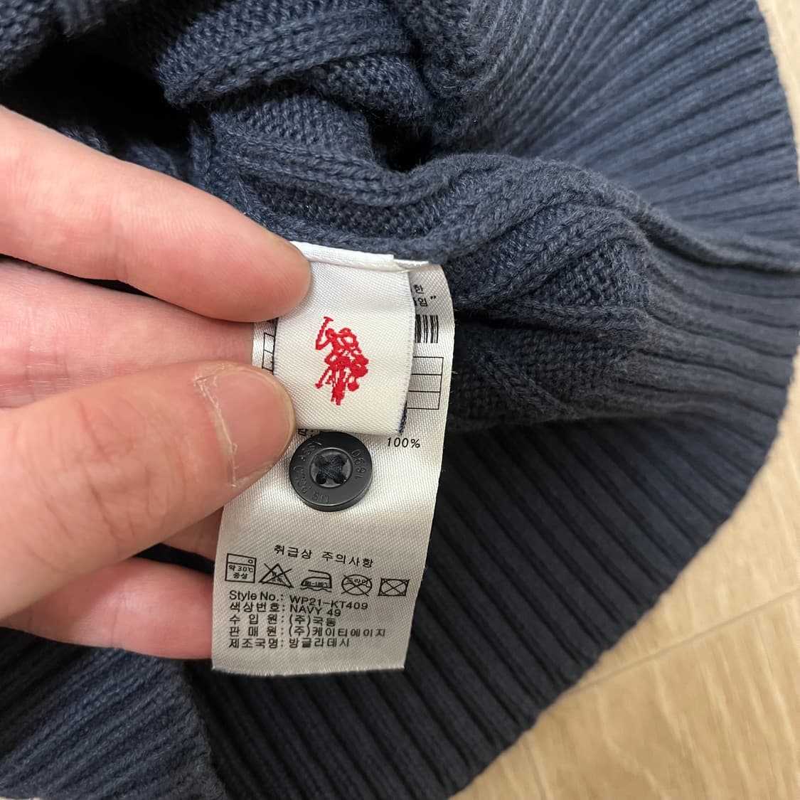 US폴로 여성 로고 꽈배기 카라 니트 S(90) 상품이미지6