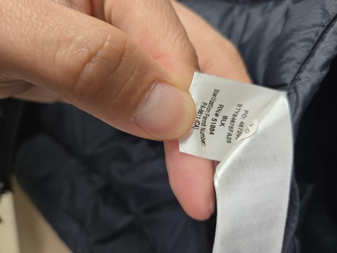 (새상품)파타고니아 다운스웨터 25fw M사이즈 상품이미지9