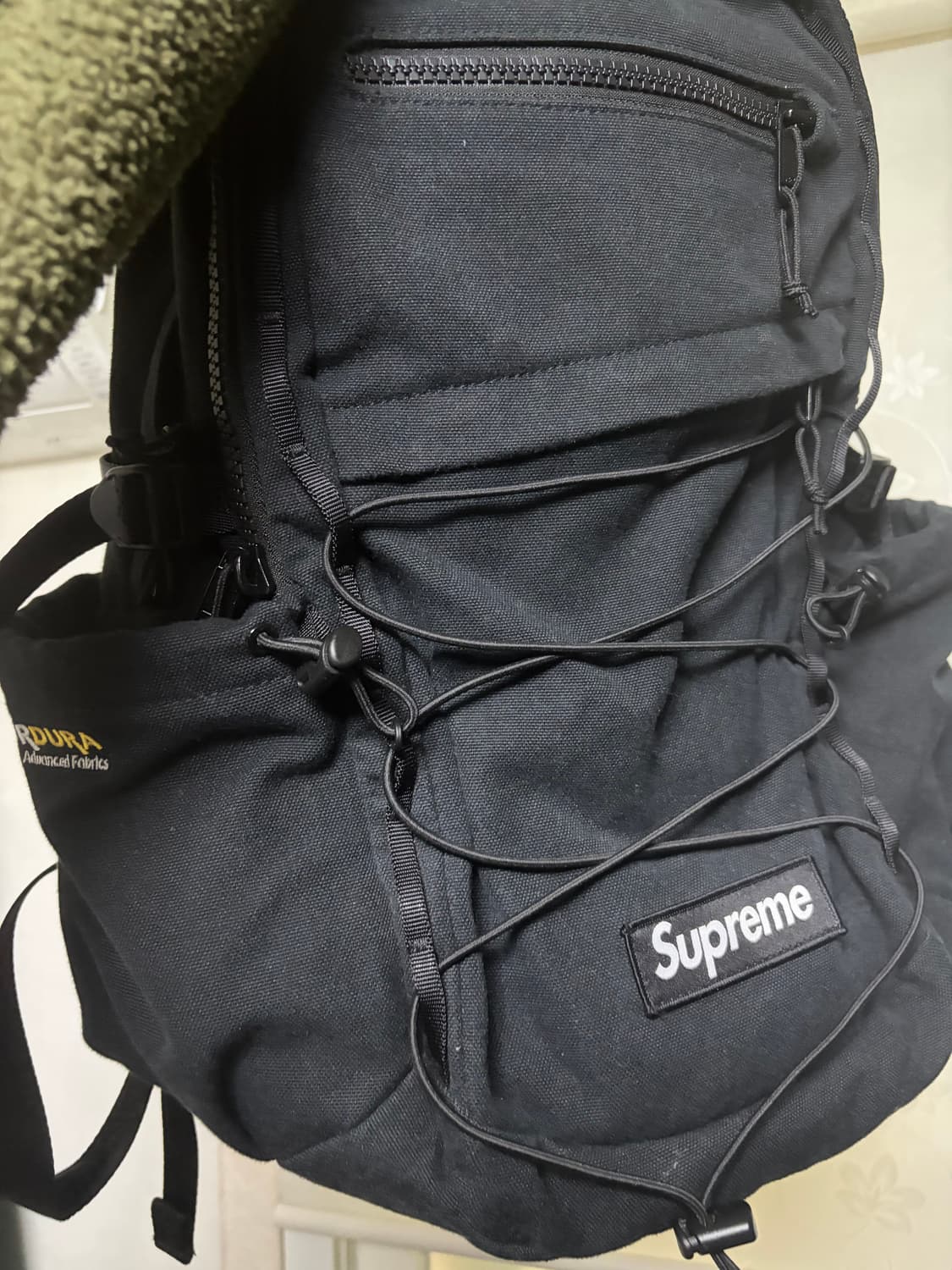 슈프림 백팩 25ss 블랙 상품이미지1