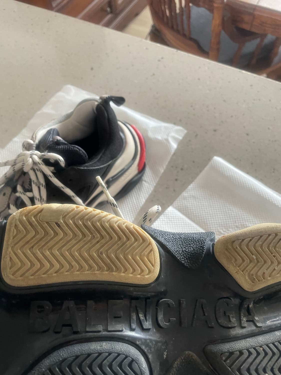 발렌시아가 트리플s 스니커즈40사이즈 260 상품이미지5