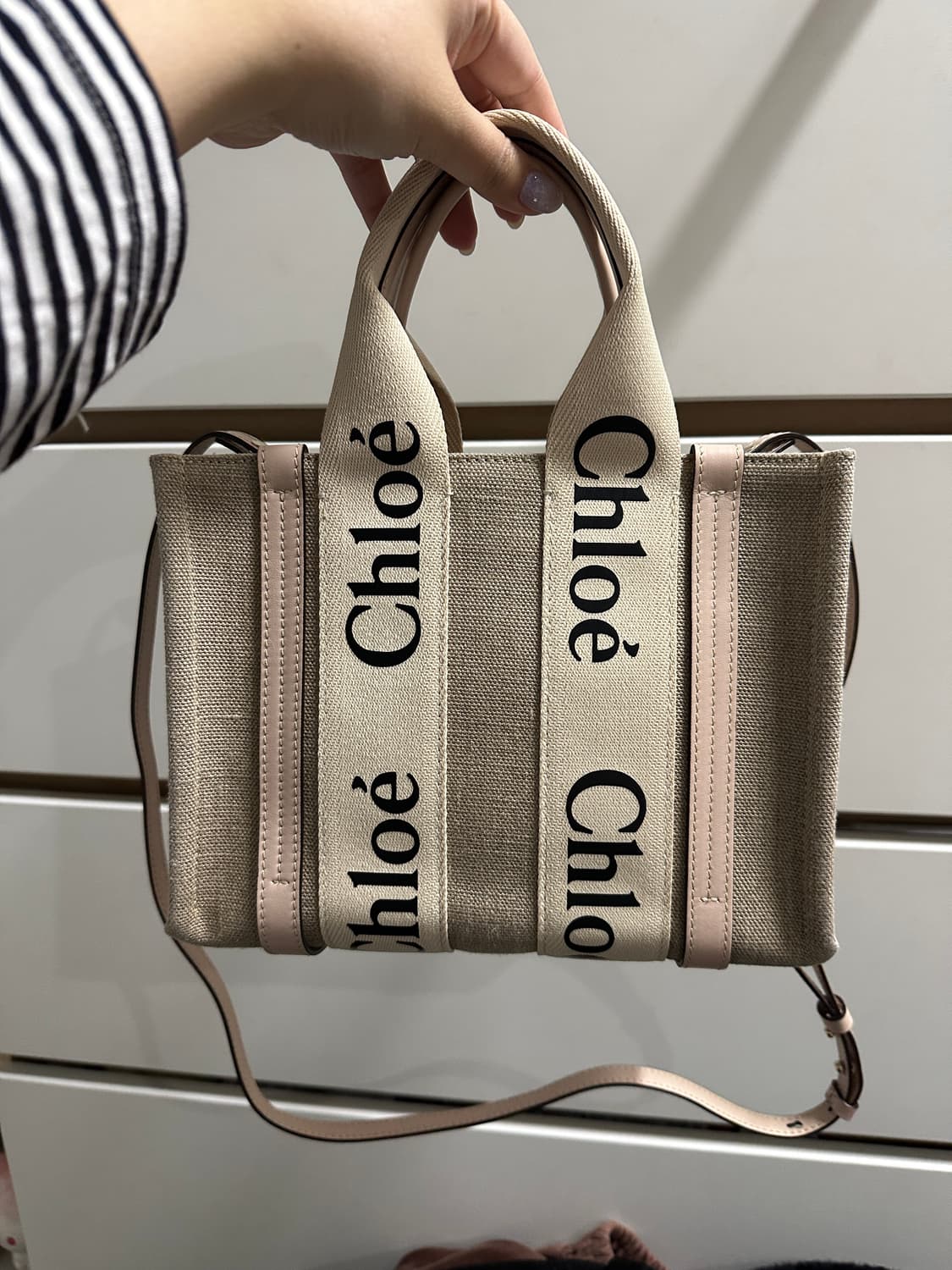 끌로에 우디백 스몰 토트백 상품이미지1