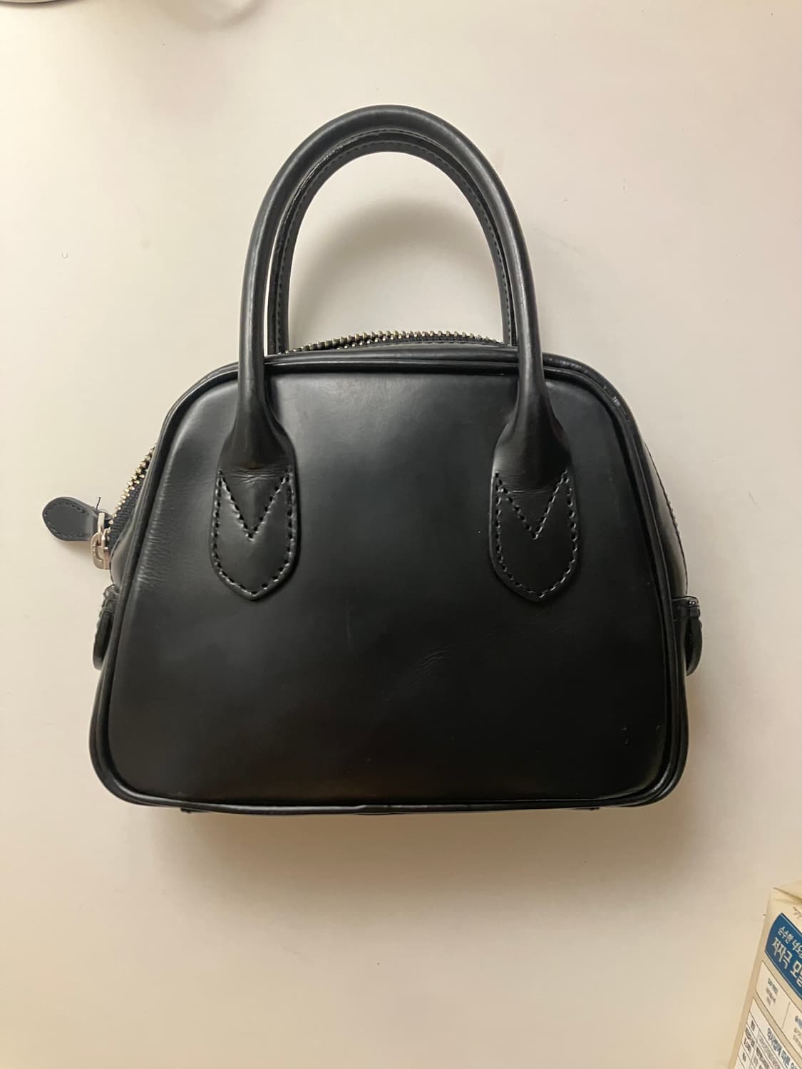 꼼데가르송 아오야마백 1호 라운드 무광 상품이미지2