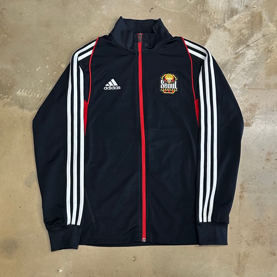 95 아디다스 FC 서울 레드 파이핑 블랙 트랙탑 상품이미지2