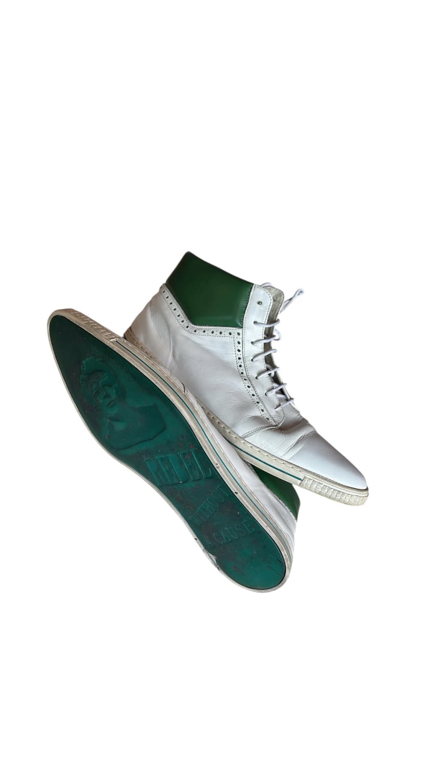 'Rebel Without A Cause' Sneakers 상품이미지1