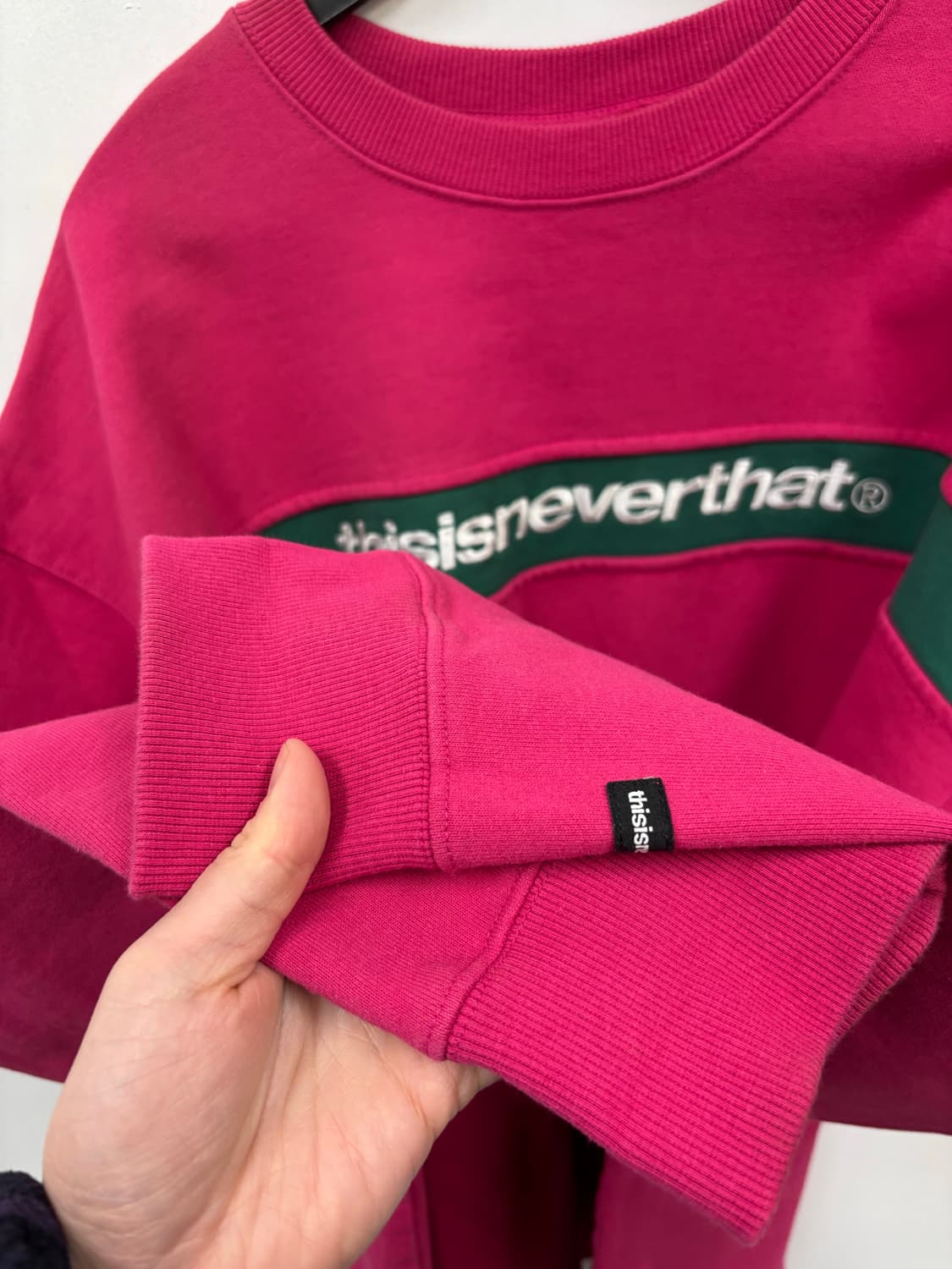 디스이즈네버댓 맨투맨 상품이미지3