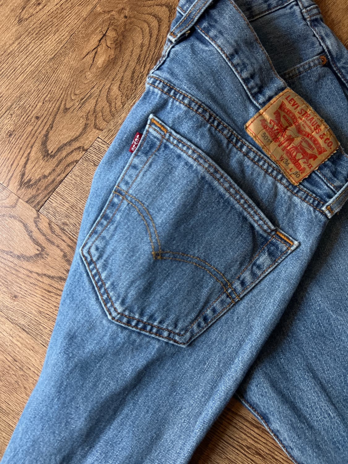 [34]리바이스 501 미디엄블루 스트레이트 데님 팬츠 상품이미지7