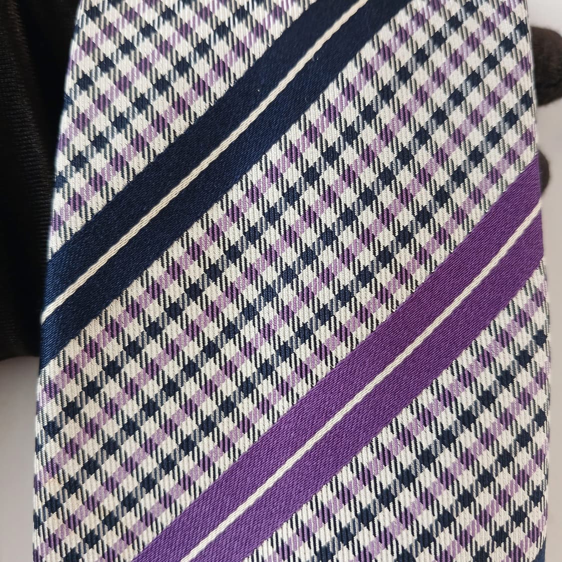 아쿠아스큐텀 실크 체크 스트라이프 넥타이 9.2cm A등급 A19588
 상품이미지6