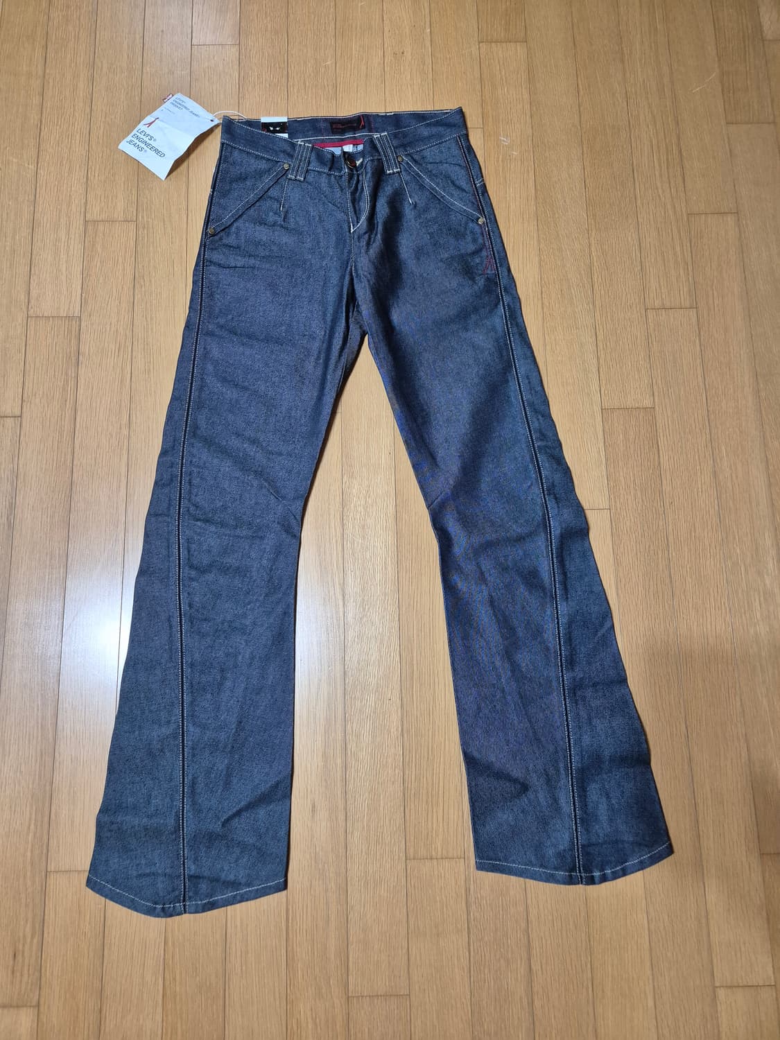 여성 리바이스 엔지니어드진 데님 팬츠 상품이미지1