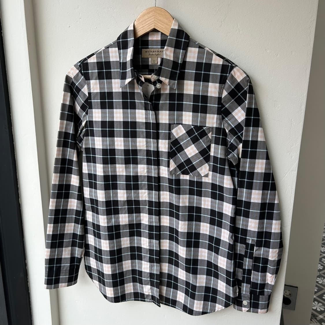 14759 - 버버리 체크 셔츠 상품이미지2