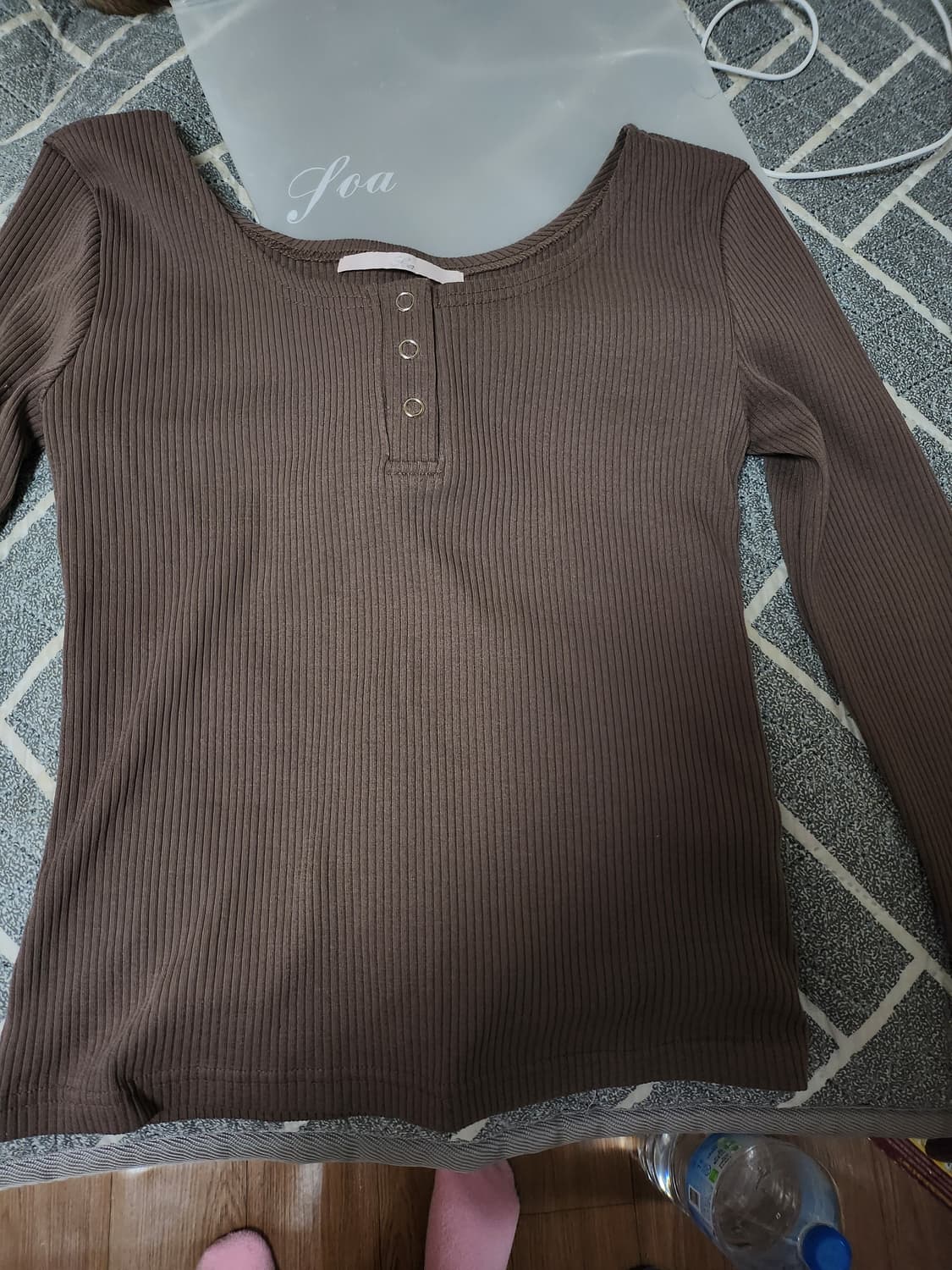 유솝 모브티 모카무스 모브 버튼 티셔츠 상품이미지4