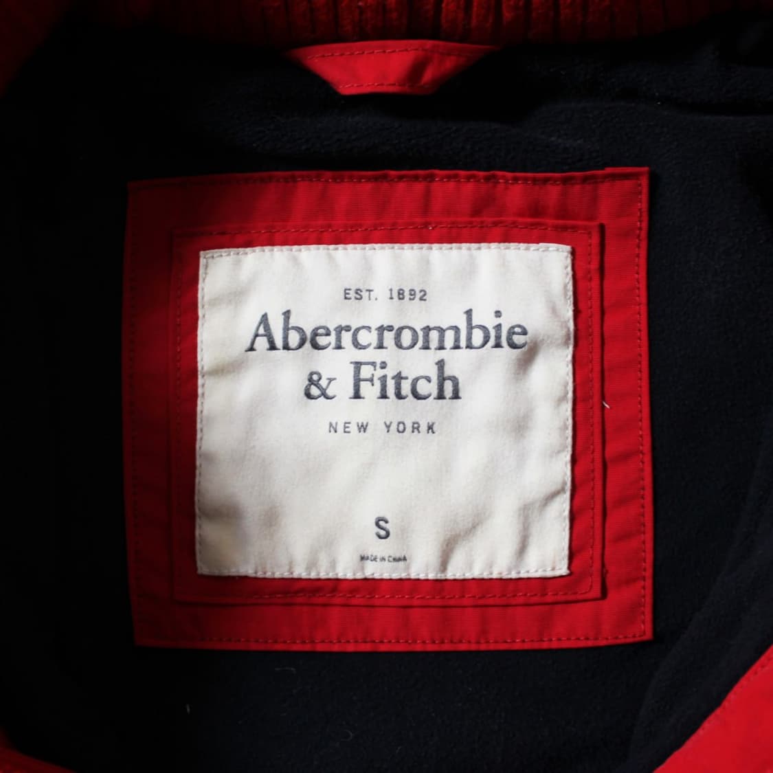 Abercrombie 아베크롬비 레드 자켓 상품이미지6