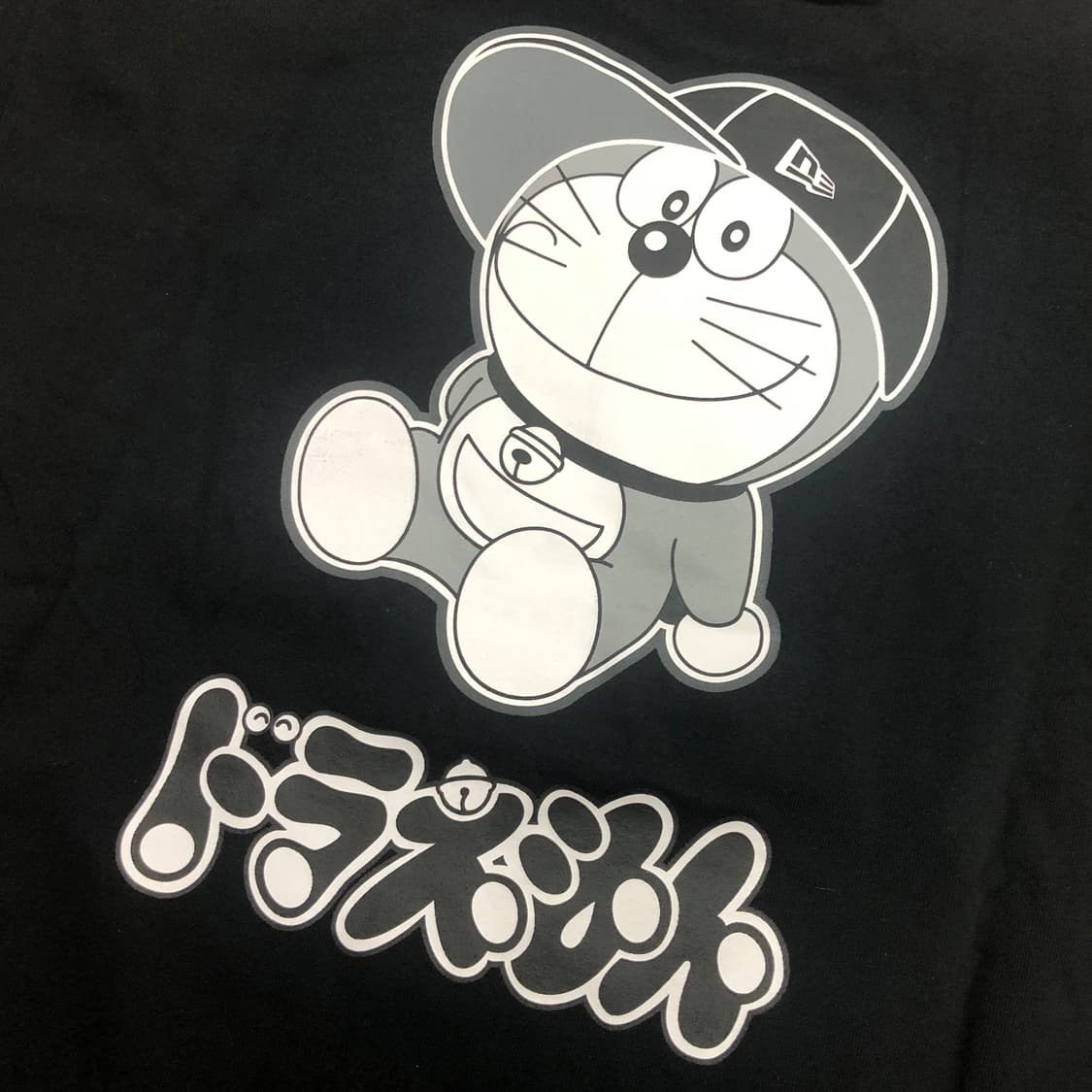 도라에몽 뉴에라 반팔 티셔츠 M 상품이미지9