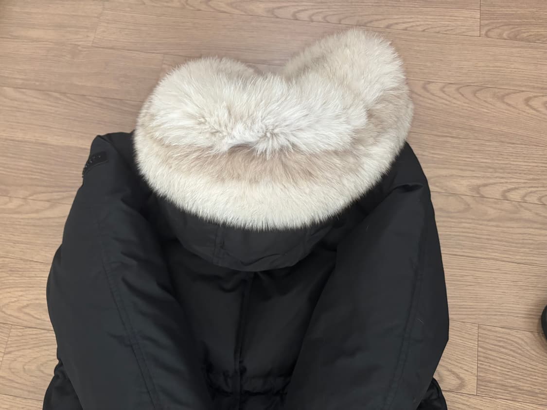 상태 좋아요. 에고이스트 사가퍼 야상형 중기장 구스다운패딩 55 상품이미지2