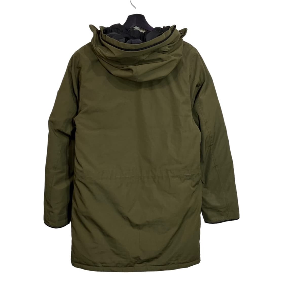 캐나다구스 마운틴 패딩 상품이미지3