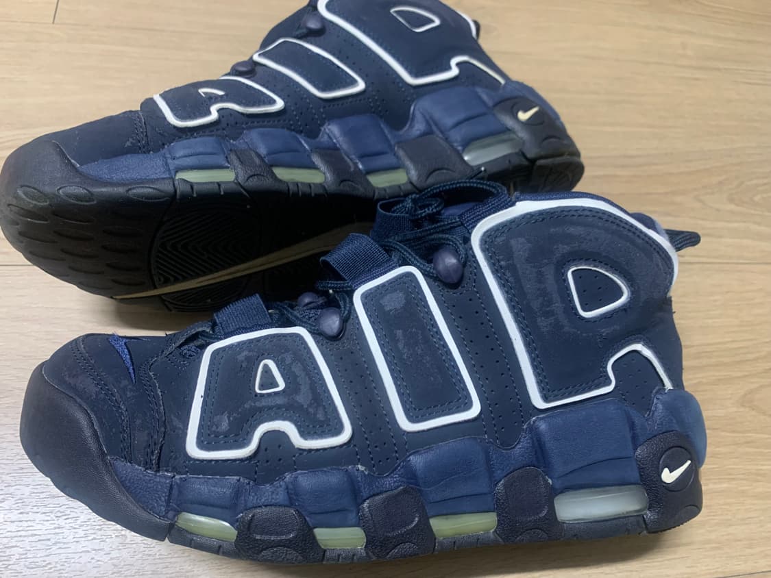 나이키 업템포 옵시디언 사이즈 270 판매 합니다 상품이미지3