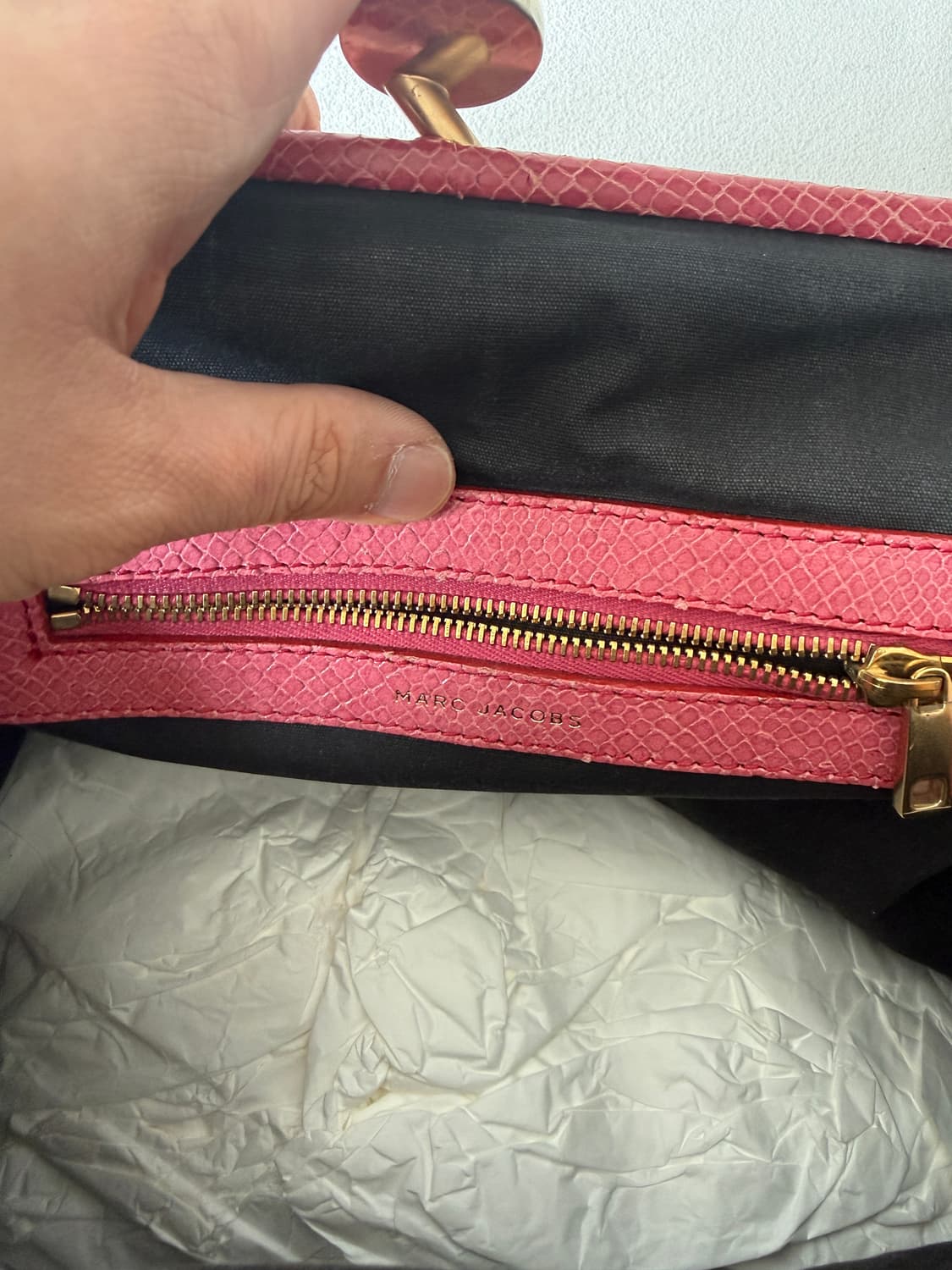 마크 제이콥스(MARC JACOBS) 레더 스터드 프레임백(ITALY) 상품이미지9