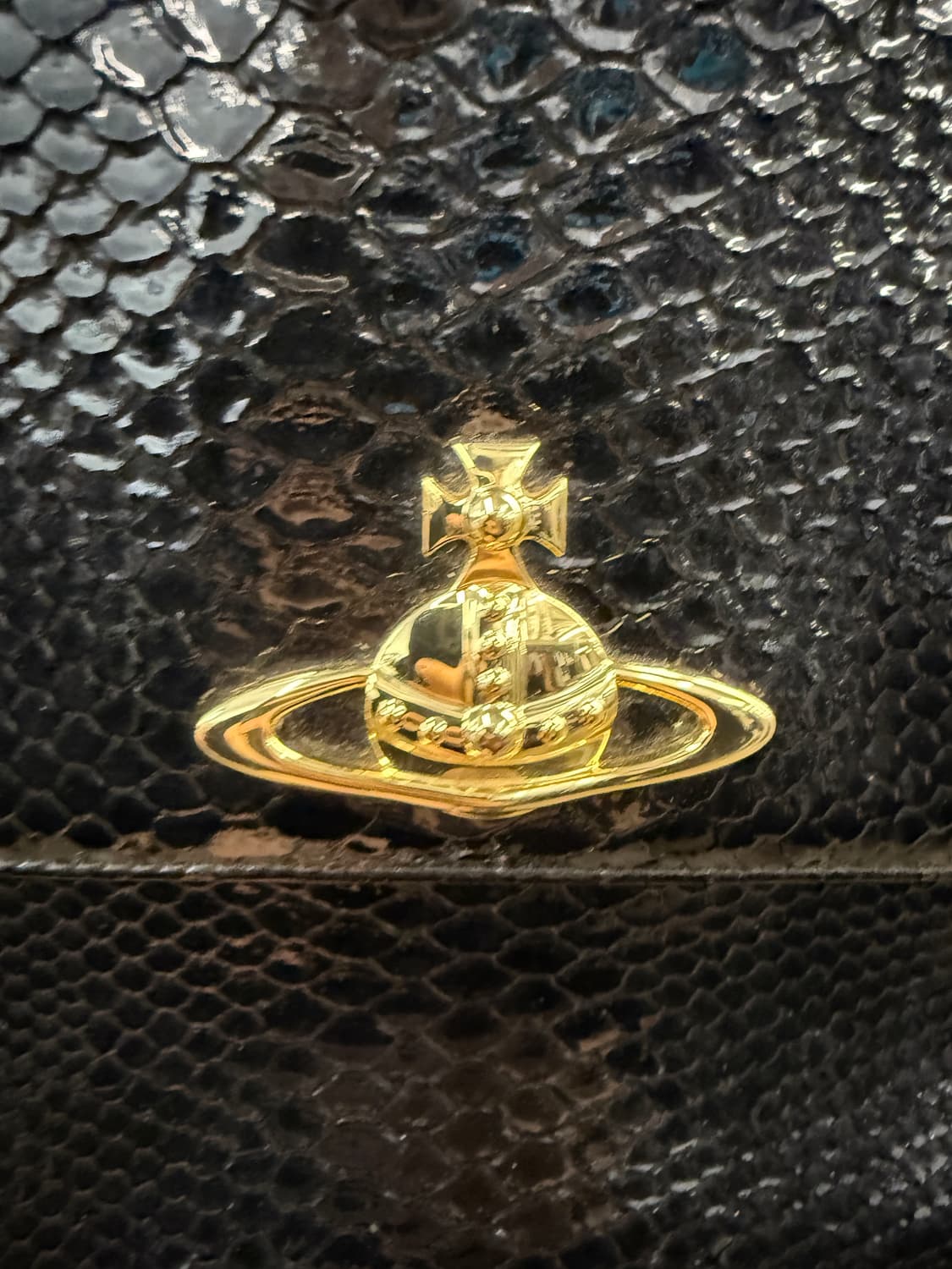 비비안웨스트우드 정품 블랙 뱀피 패턴 크로스백 상품이미지6