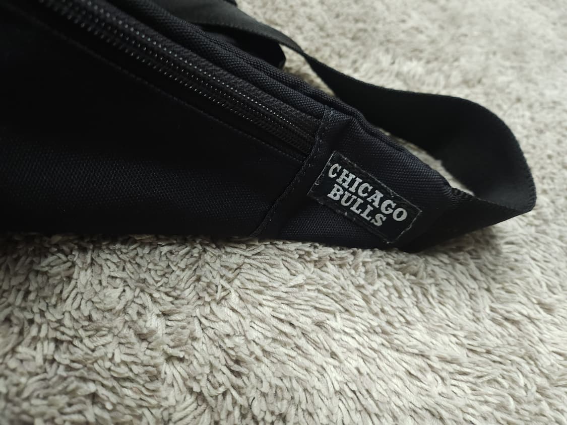 NBA 시카고 불스 허리색 힙색 블랙 상품이미지4