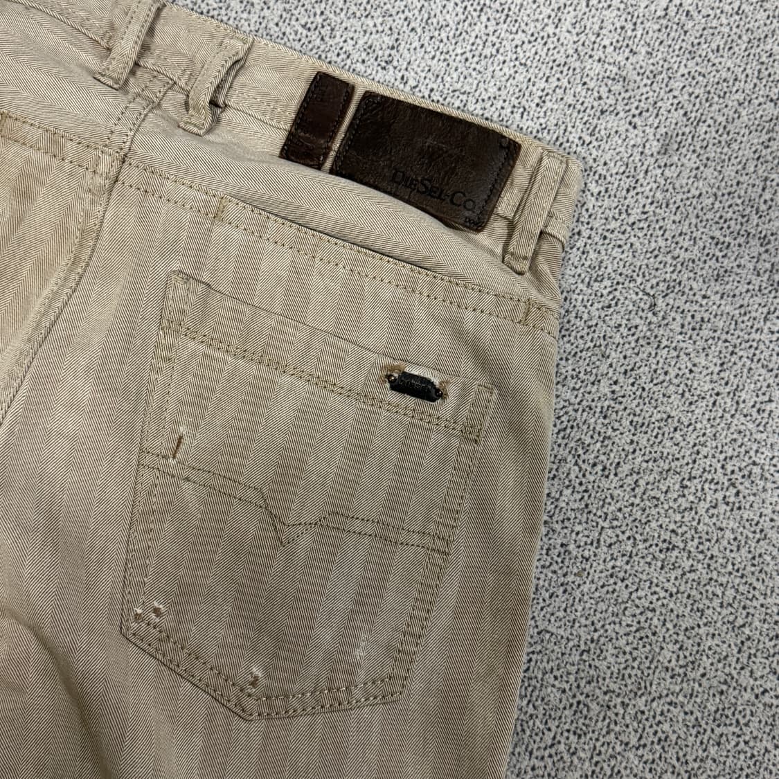 디젤 빈티지 BRADDOM 메탈 로고 팬츠 30 상품이미지1