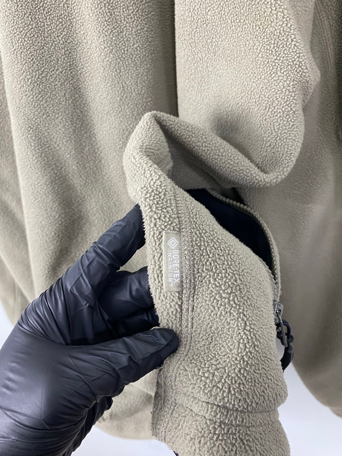 디스이즈네버댓 고어텍스 플리스 집업 자켓 L 상품이미지5