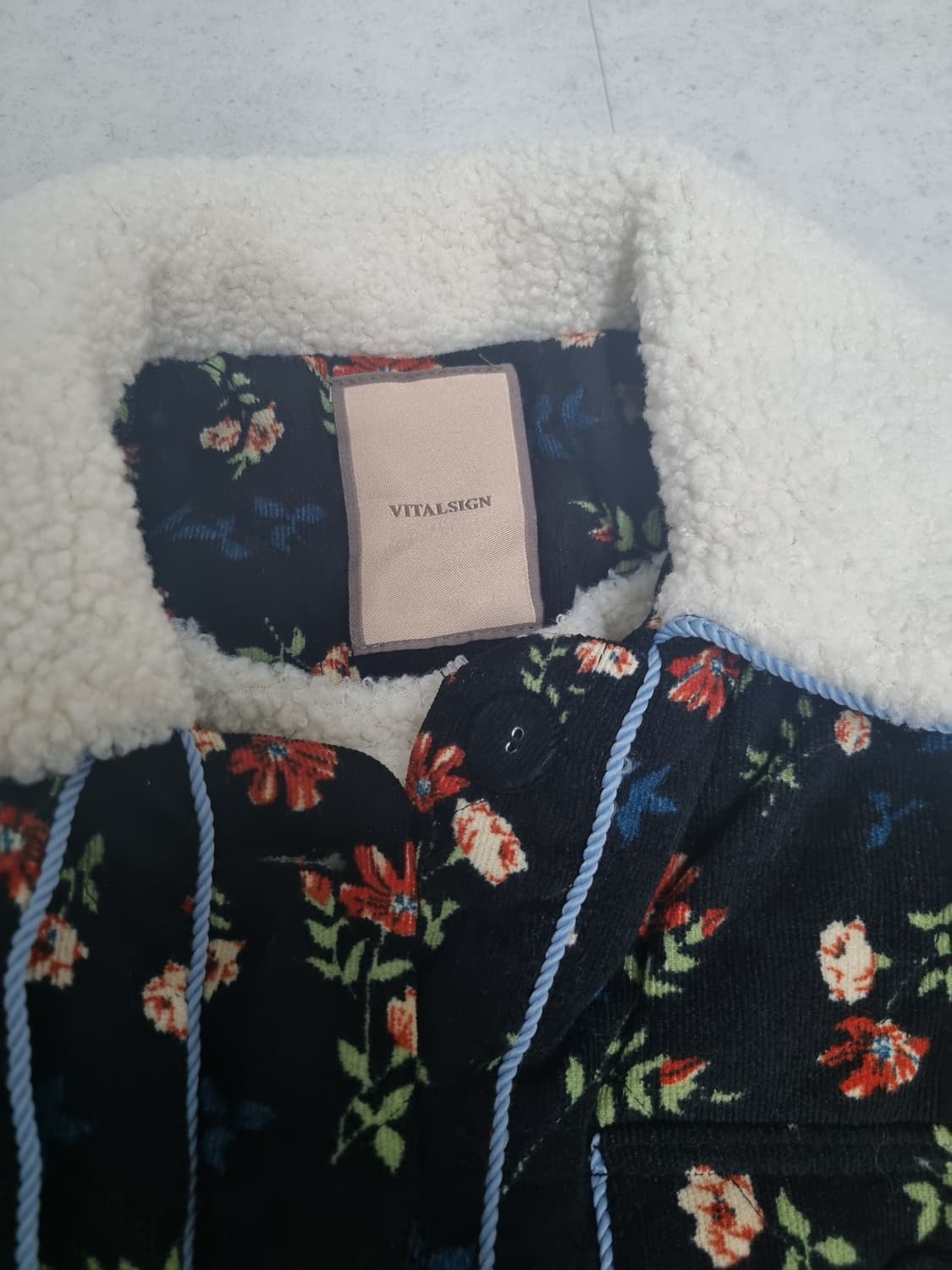 바이탈싸인 플라워 플리스 양털 자켓 상품이미지8