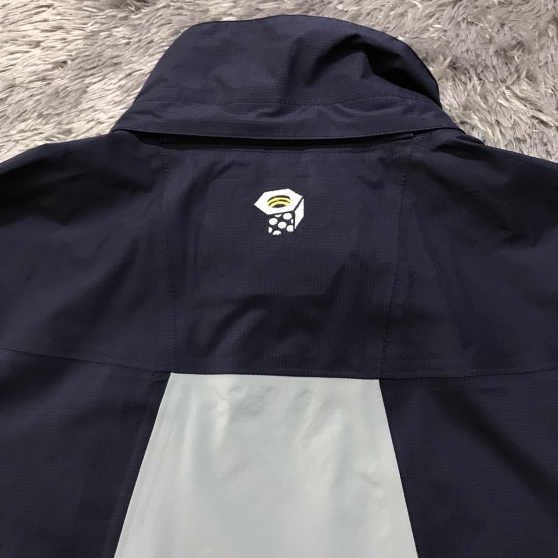 [[L] 마운틴하드웨어 드라이큐 바람막이 자켓#323 상품이미지4