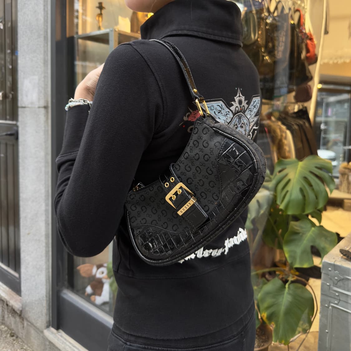 00s Y2K 게스 미니 버클 가방 상품이미지1