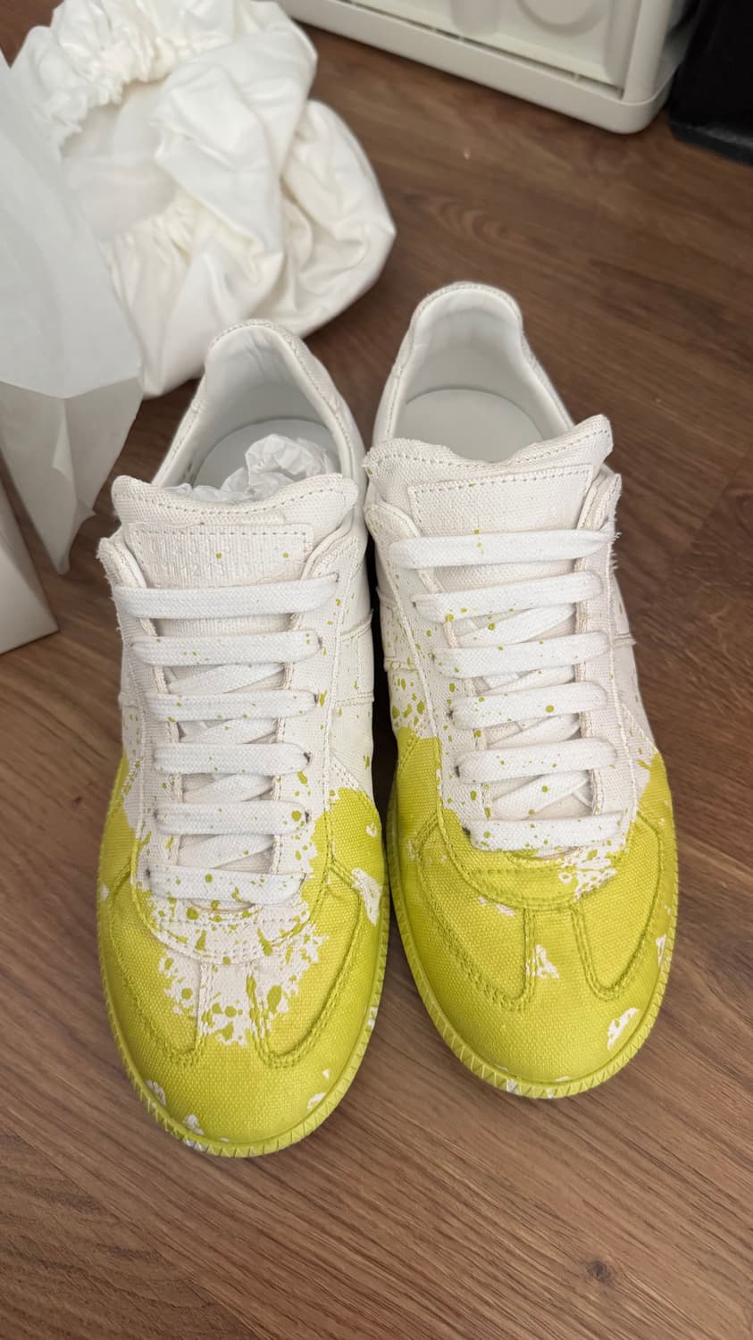 메종마르지엘라 페인팅 스니커즈 상품이미지1