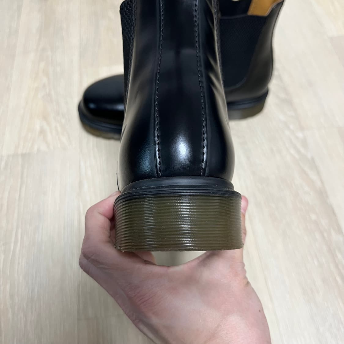 (260) 닥터마틴 Dr.martens 2976 첼시부츠 스무스레더 블랙 상품이미지3