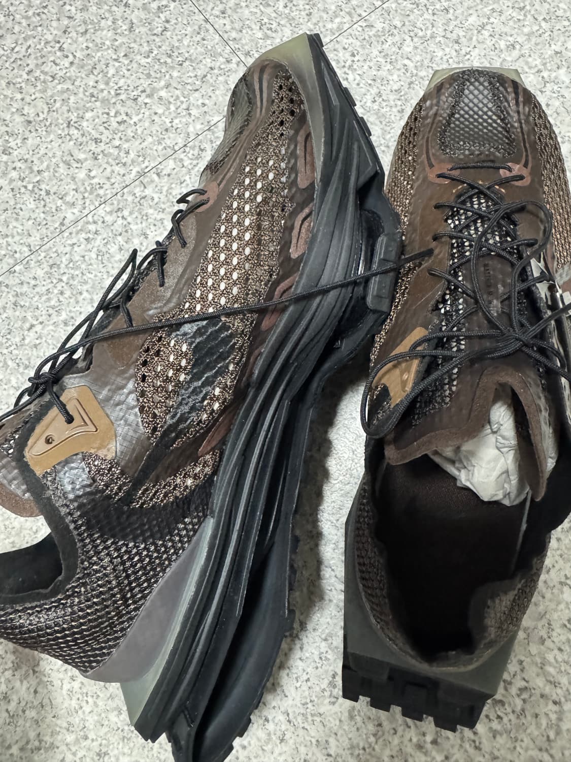 나이키 x 매튜 M 윌리엄스 줌 004 바로크 275사이즈 팝니다 상품이미지3