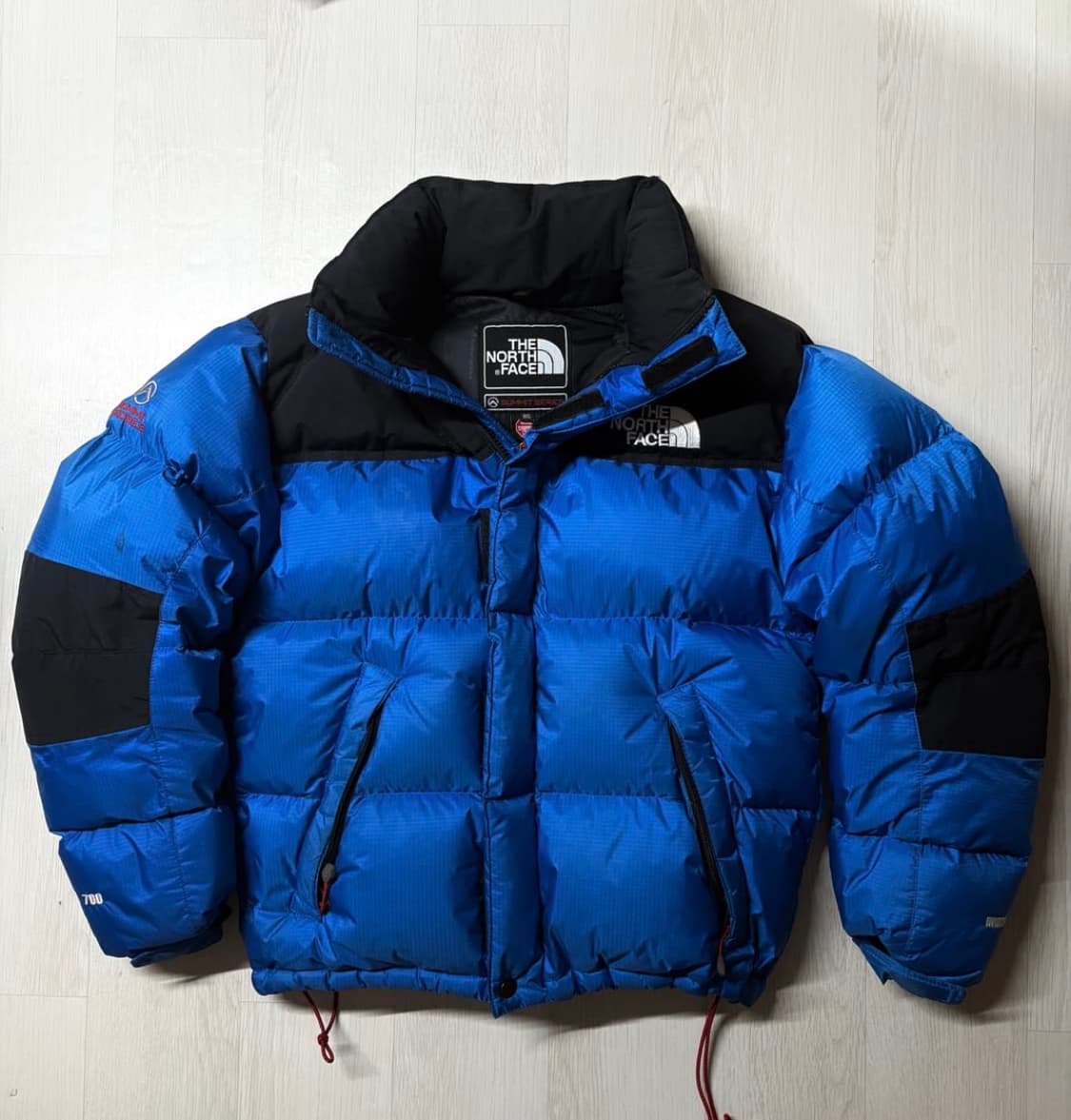 The North Face 서밋 시리즈 700 다운 자켓 상품이미지1