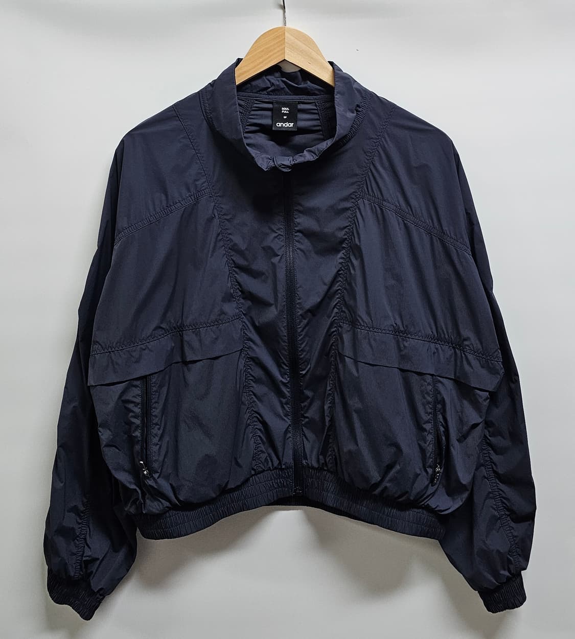 안다르 바람막이 네이비 여성 6 (66-77) 상품이미지1