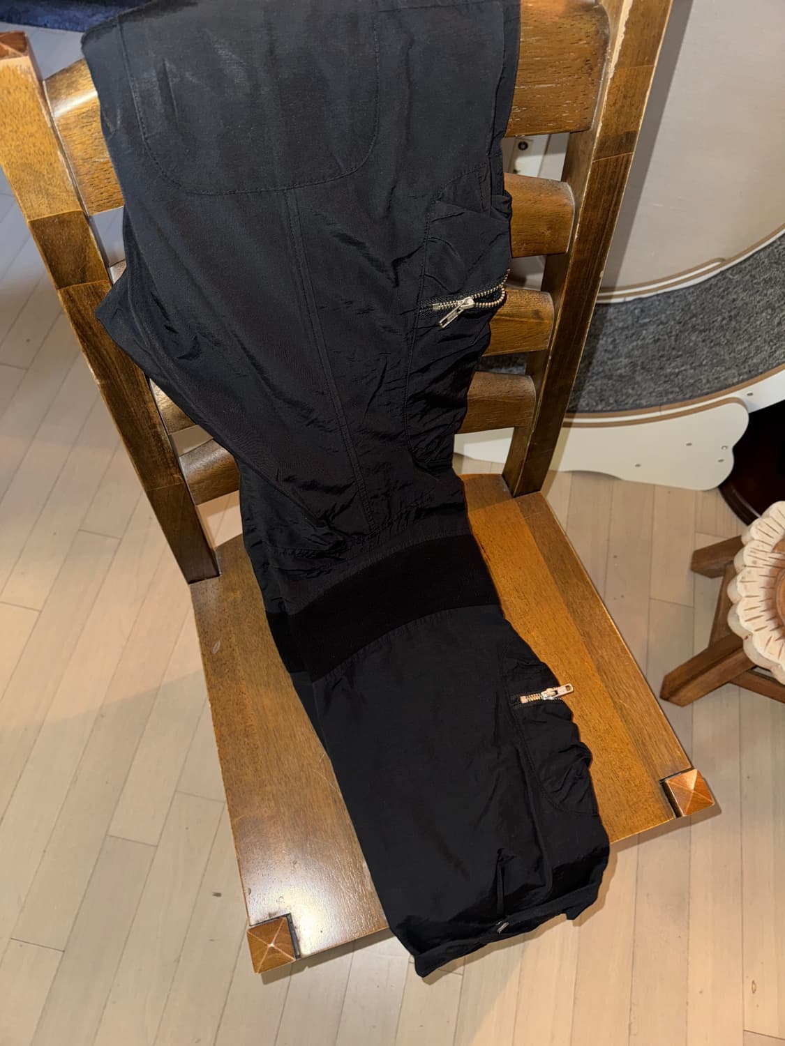 넥스트도어립스 나일론 바지 상품이미지1