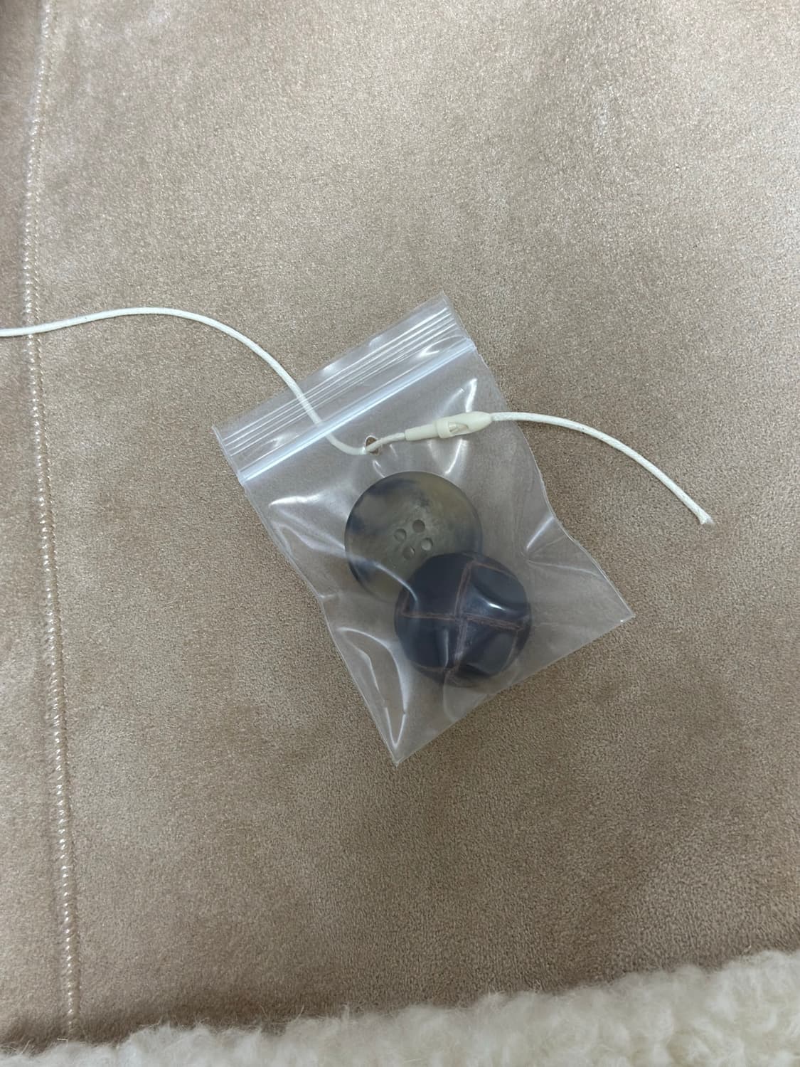 틸아이다이 리버시블 무스탕 상품이미지6