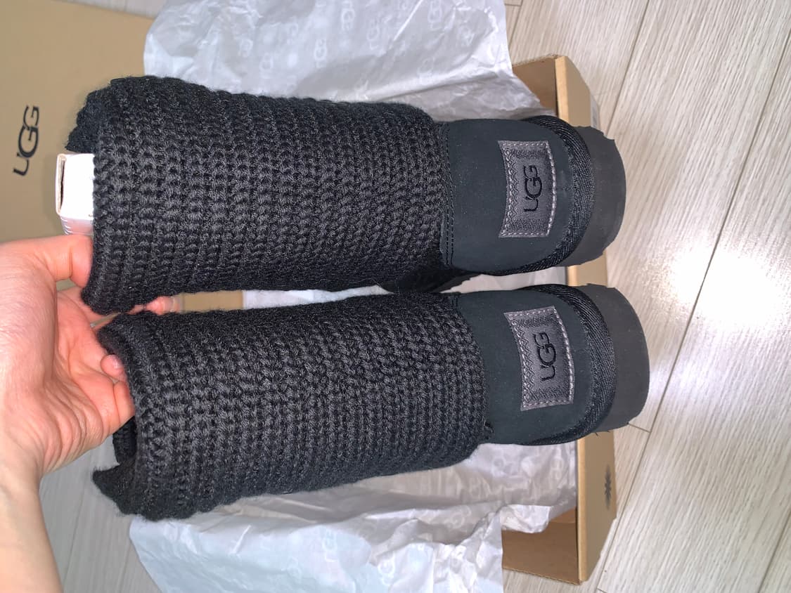 어그 니트부츠 블랙 새상품 풀박 상품이미지2