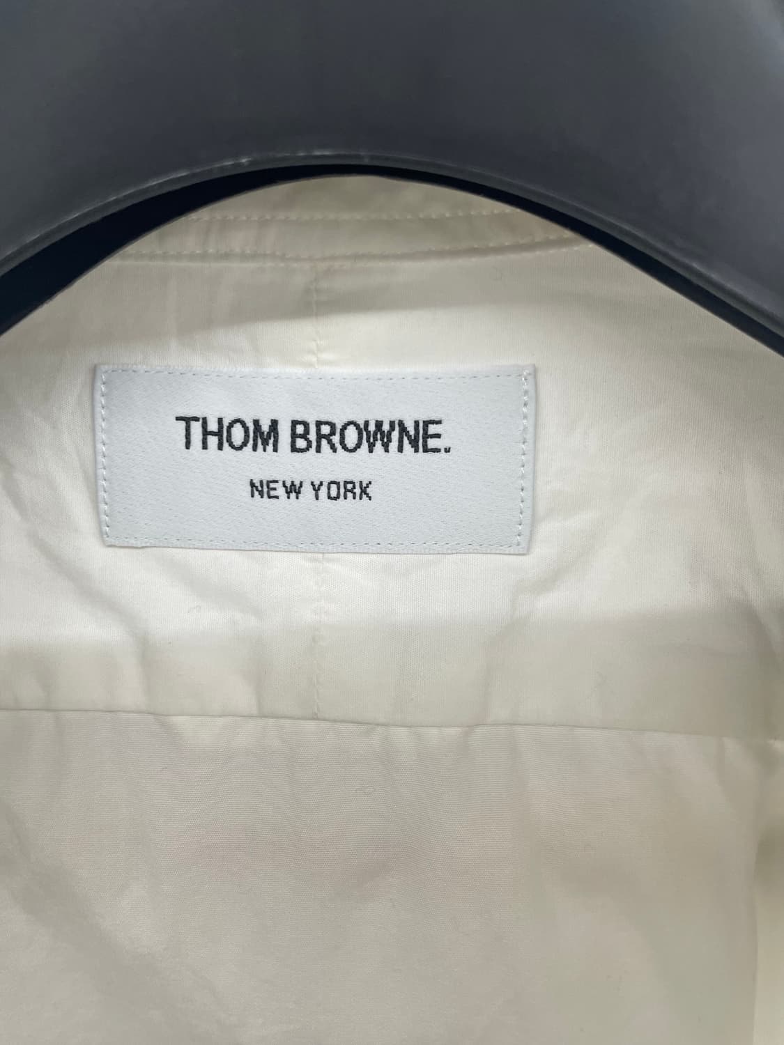 톰브라운 남방 셔츠, 그레이/네이비 반팔 티셔츠 상품이미지3