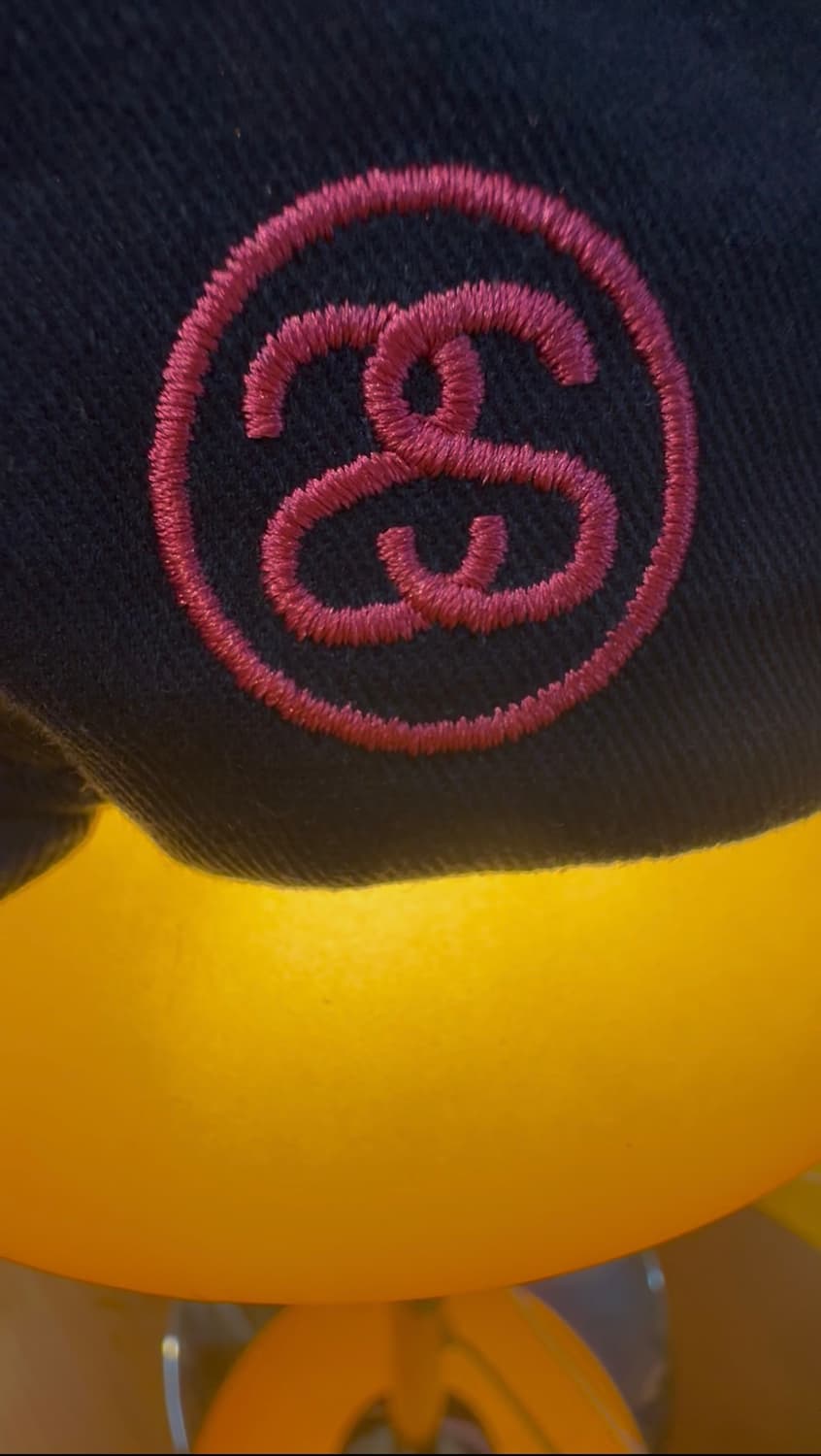 STUSSY 스투시 그라데이션 빅로고 스냅백 캡 - 네이비 상품이미지6