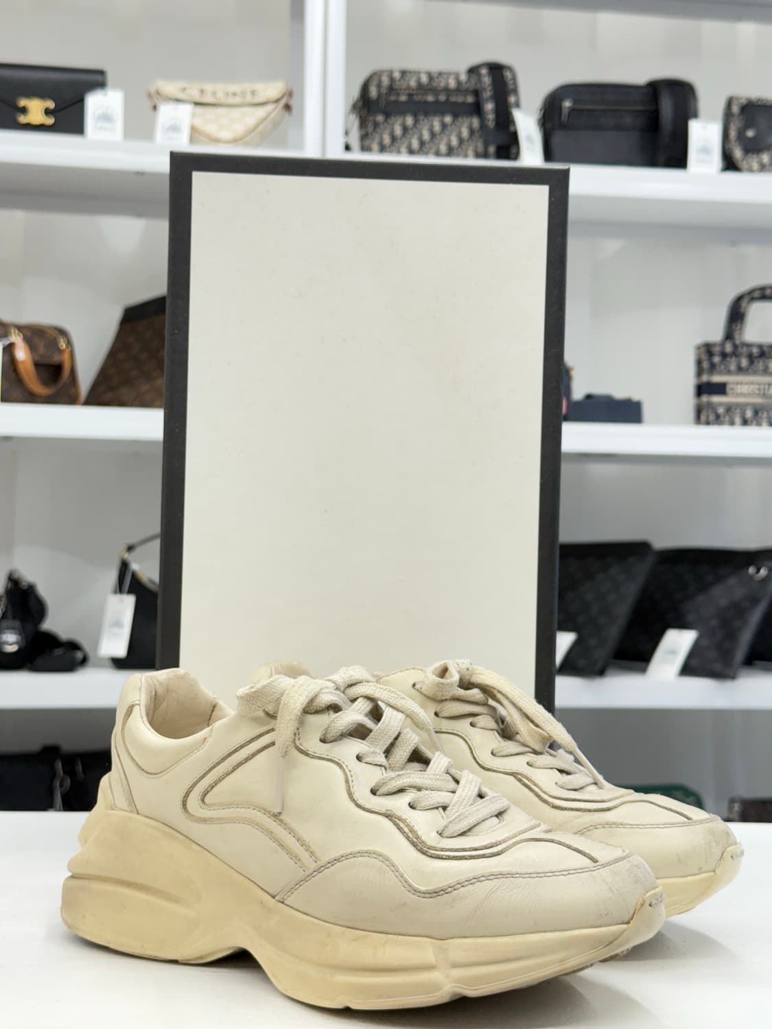 [36.5] 구찌 더티 라이톤 스니커즈 상품이미지2