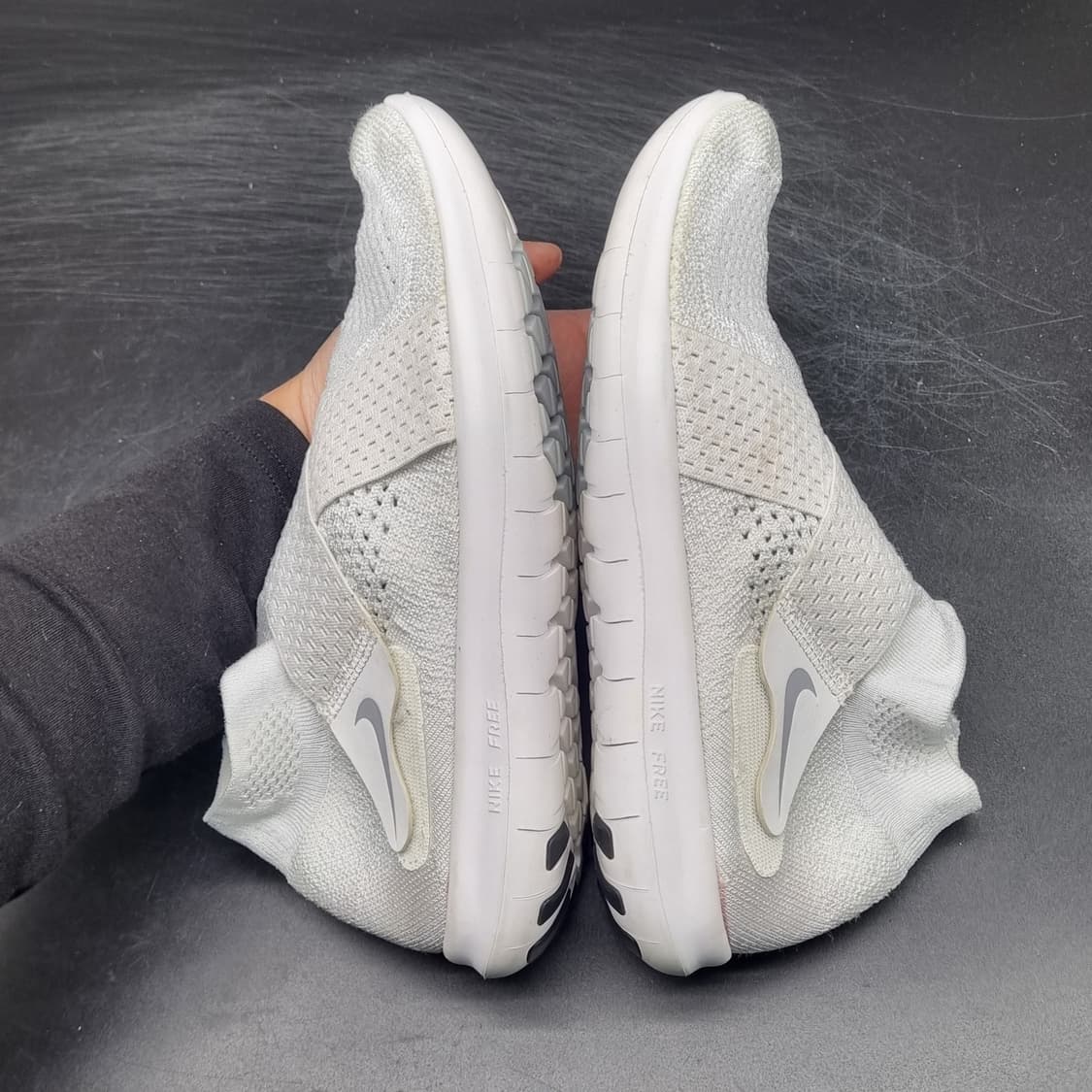 나이키 프리런 모션 플라이니트운동화240 상품이미지5