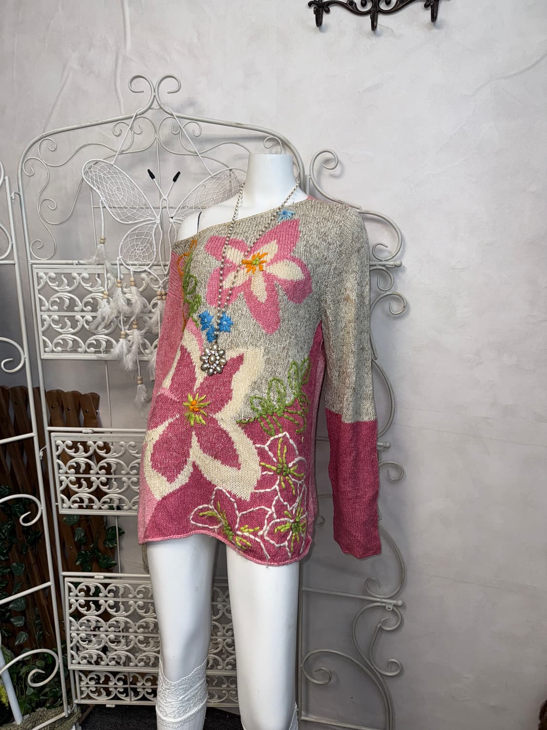 Baby pink oatmeal floral over loose knit 상품이미지5