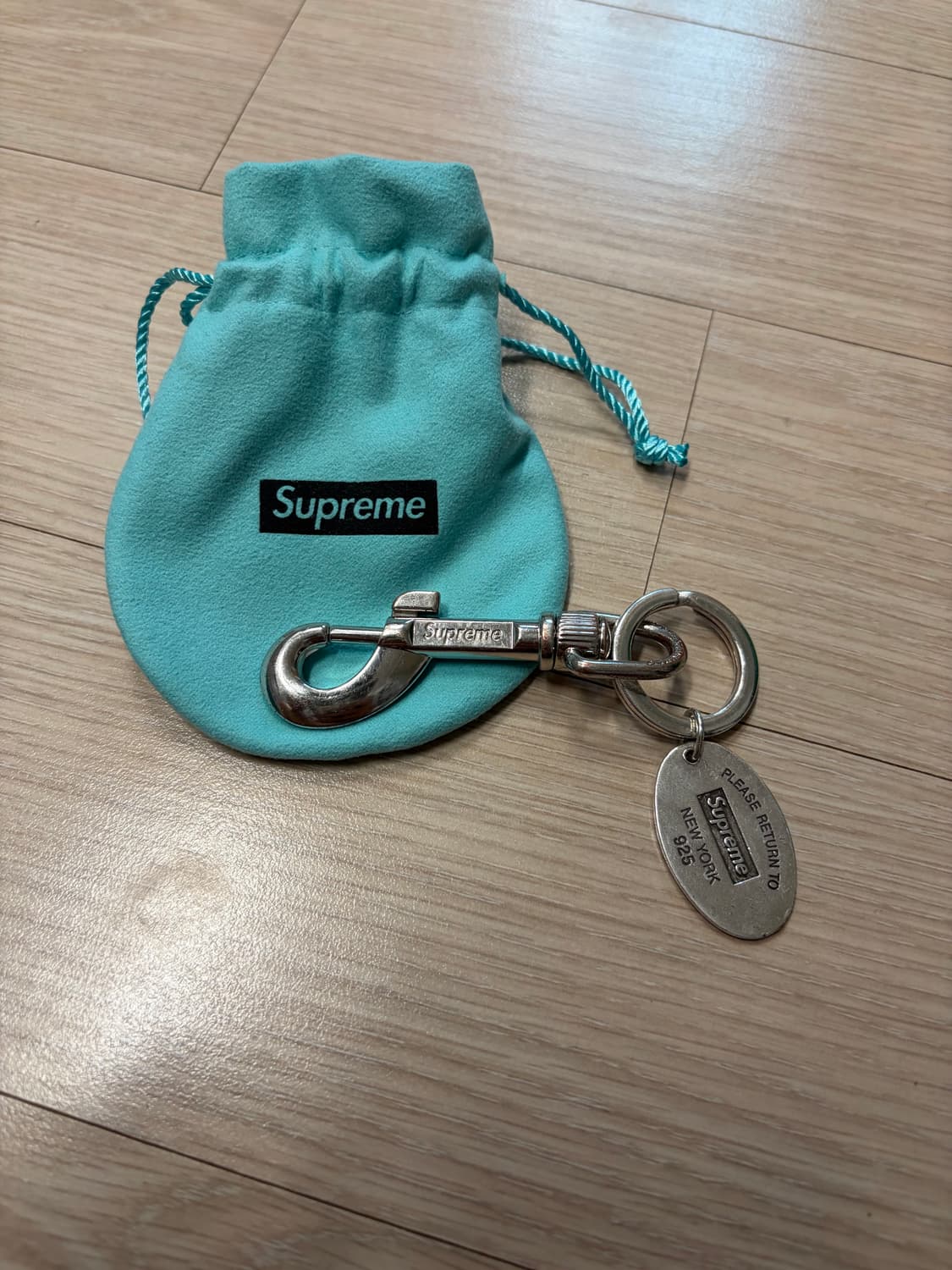슈프림 티파니 키링 상품이미지3