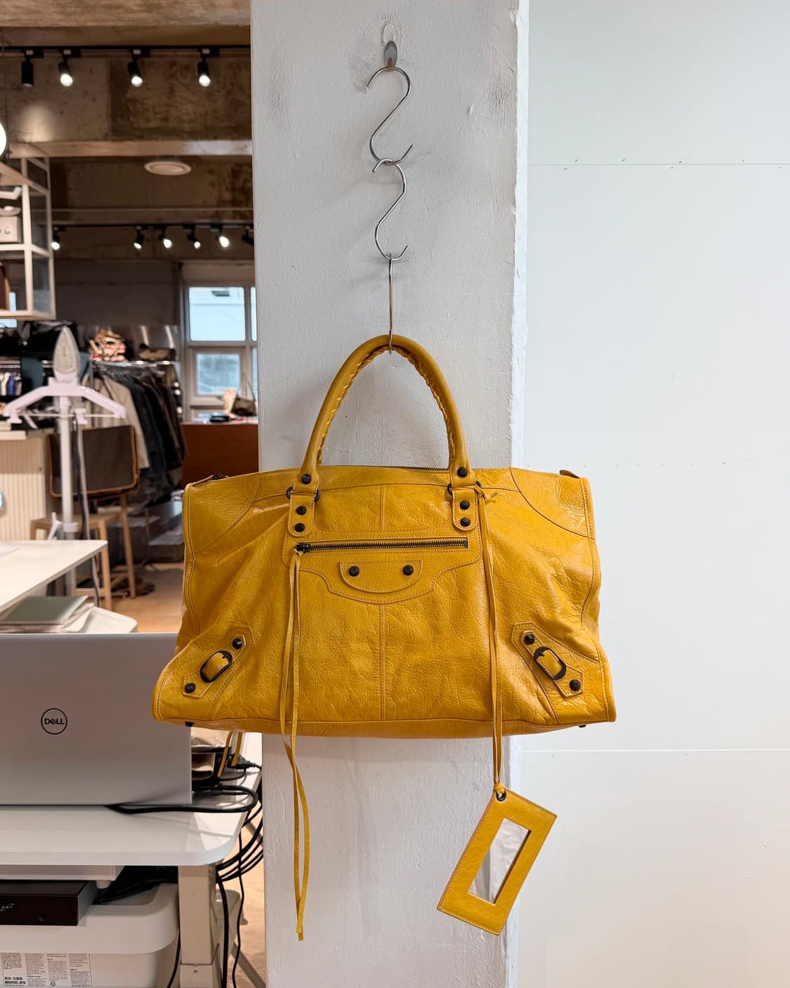 발렌시아가 옐로우 르 시티 모터백 상품이미지2