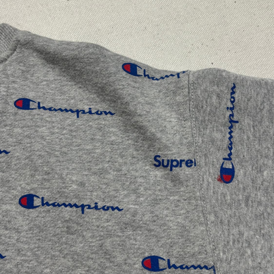 L 슈프림 X 챔피온 맨투맨 상품이미지6