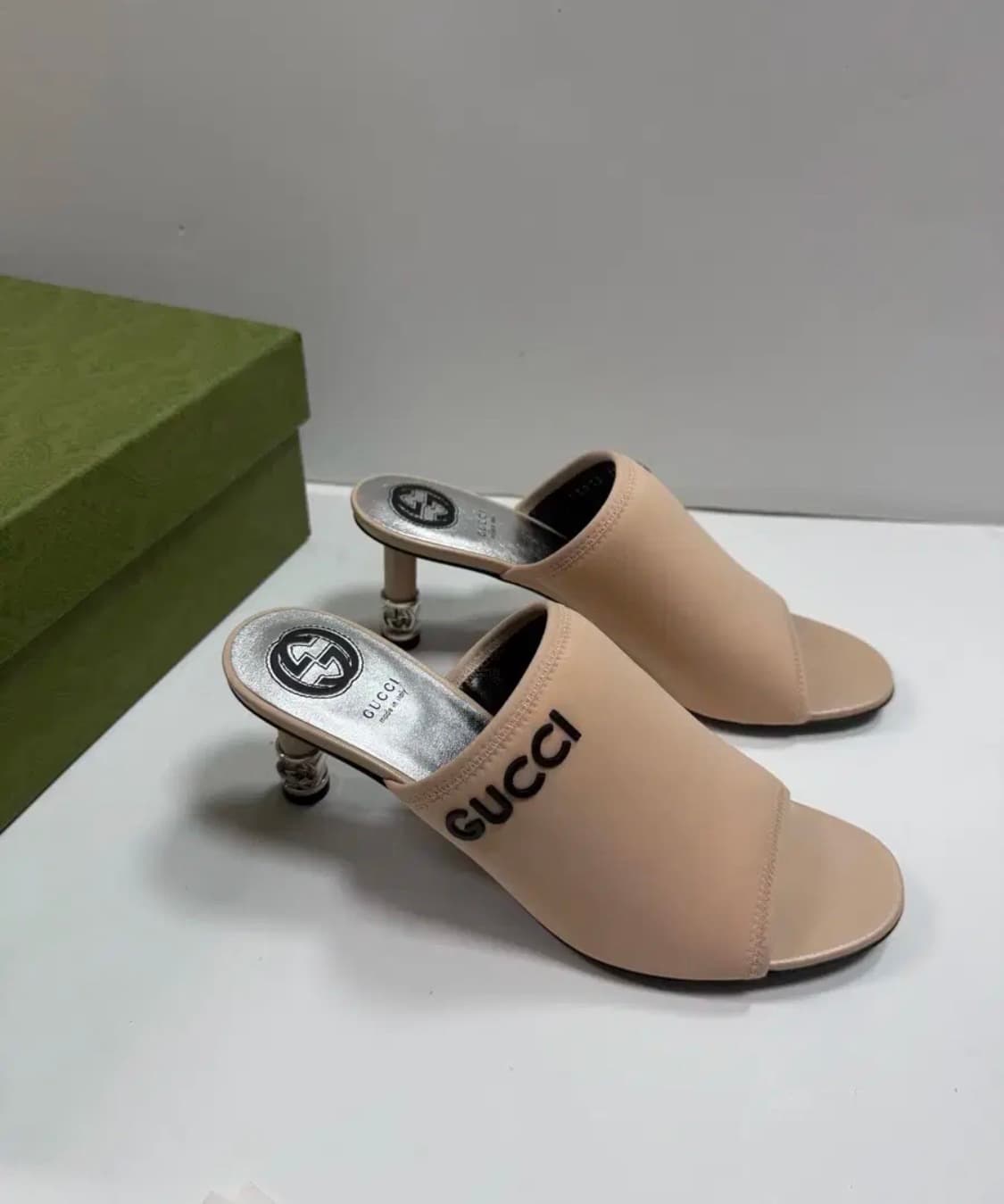 구찌 핑크 여성 샌들 뮬 슬리퍼  gucci 상품이미지1