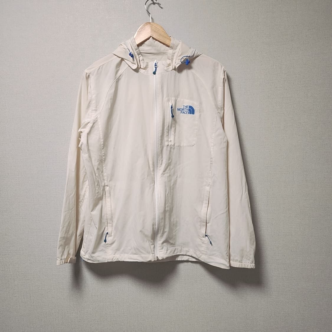 [100]노스페이스 후드 바람막이 상품이미지1